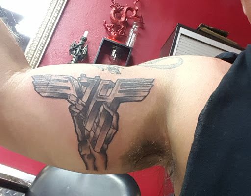 Tattoo Shop «Las Olas Tattoo Company», reviews and photos, 1509 E Las Olas Blvd, Fort Lauderdale, FL 33301, USA