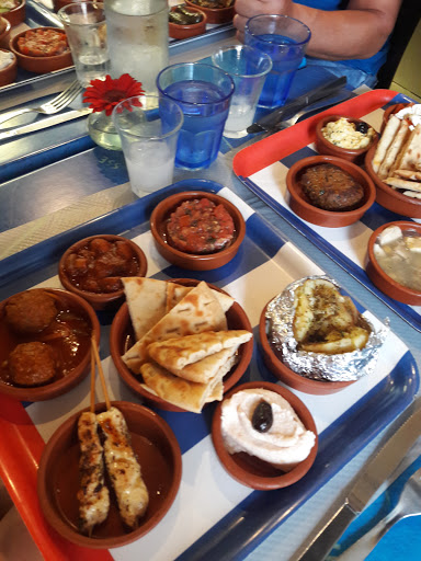 Restaurant Platanos
