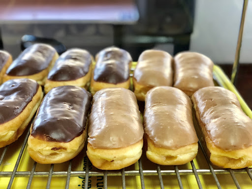Donut Shop «Jelly Donut», reviews and photos, 2097 N Towne Ave, Pomona, CA 91767, USA