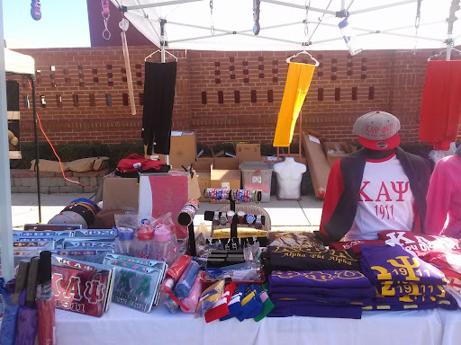 Book Store «University Bookstore», reviews and photos, 705 E Lawson St, Durham, NC 27701, USA