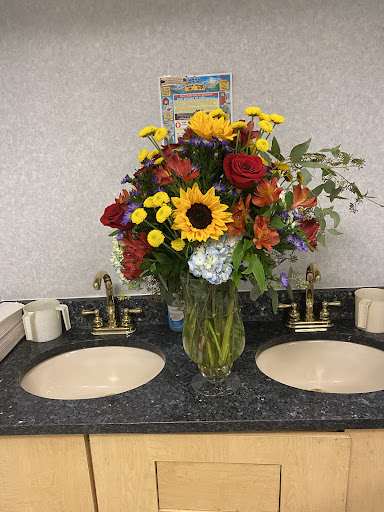 Florist «Country Arts In Flowers», reviews and photos, 535 Hempstead Turnpike, West Hempstead, NY 11552, USA