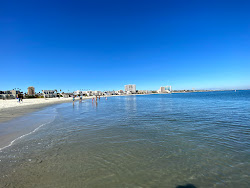 Φωτογραφία του Alamitos Beach - δημοφιλές μέρος μεταξύ λάτρεις της χαλάρωσης
