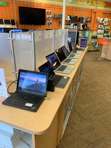 Electronics Repair Shop «Device Pitstop of Maple Grove», reviews and photos, 13732 83rd Way N, Maple Grove, MN 55369, USA
