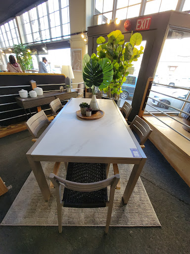 Furniture Store «What’s New? Furniture», reviews and photos, 439 SE Grand Ave, Portland, OR 97214, USA