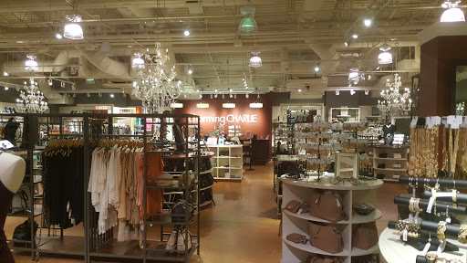 Fashion Accessories Store «Charming Charlie», reviews and photos, 351 Town Square, Wheaton, IL 60189, USA