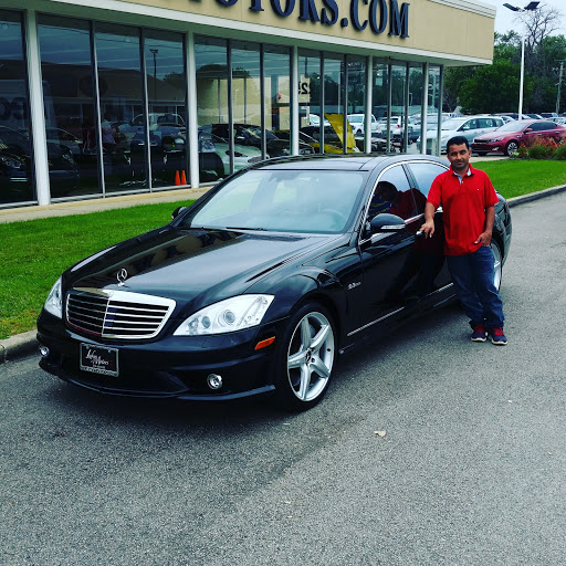 Car Dealer «Lucky Motors», reviews and photos, 225 W Roosevelt Rd, Villa Park, IL 60181, USA
