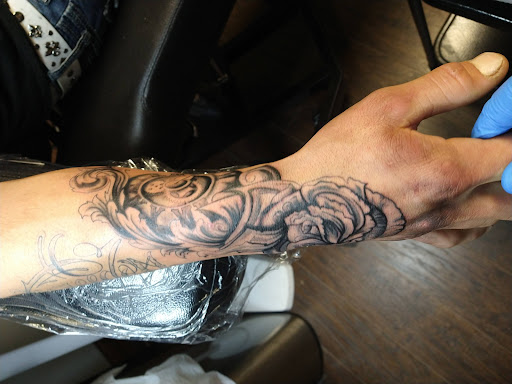 Explore 20 year anniversary tattoo ideas, creative tattoo ideas in Lexington, available at Tempest Tattoo Studio