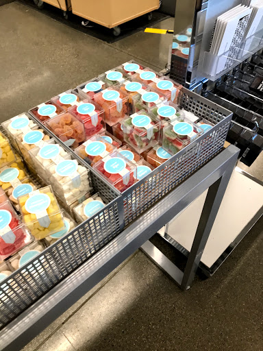 Department Store «Nordstrom Rack Glendale Fashion Center», reviews and photos, 227 N Glendale Ave, Glendale, CA 91206, USA