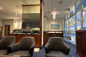 Executive Lounge image
