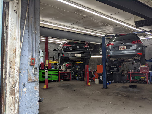 Auto Tune Up Service «K&W Auto Repair», reviews and photos, 4802 Rhode Island Ave, Hyattsville, MD 20781, USA