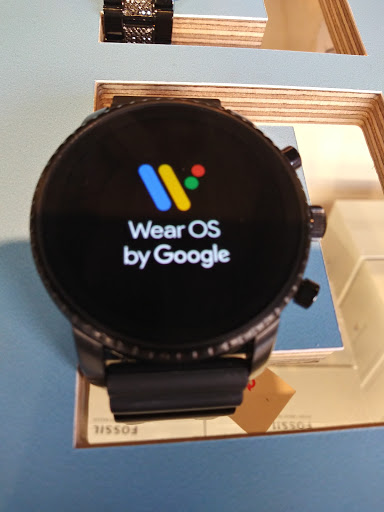 Sportswear Store «Columbia Sportswear Outlet Store», reviews and photos, 100 Citadel Dr #636, Commerce, CA 90040, USA