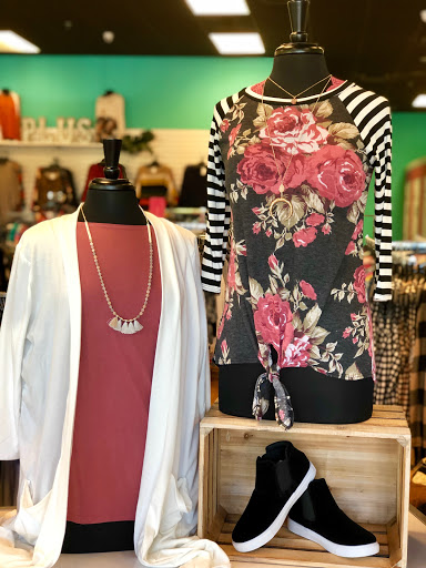 Clothing Store «Fashion Ten Gainesville», reviews and photos, 110 Washington St NE, Gainesville, GA 30501, USA