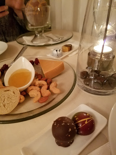 Wine Bar «Chocolate & Vines», reviews and photos, 757 University Ave, Rochester, NY 14607, USA