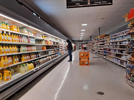 Grocery Store «Giant Food Stores», reviews and photos, 3070 Tilghman St, Allentown, PA 18104, USA