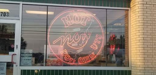 Bakery «Krispy Kreme Doughnuts», reviews and photos, 3703 Atlanta Hwy, Bogart, GA 30622, USA