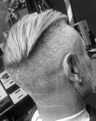 Barber Shop «Empire Barbershop», reviews and photos, 114 Sun Valley Mall, Concord, CA 94520, USA