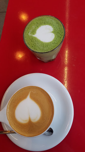 Coffee Shop «Intelligentsia Coffee Wicker Park Coffeebar», reviews and photos, 1609 W Division St, Chicago, IL 60622, USA