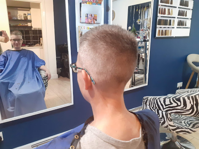 Reviews of Barbarella Hair Salon in Livingston - Barber shop