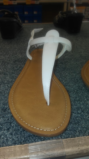 Shoe Store «Rack Room Shoes», reviews and photos, 5370 US-78 #100, Stone Mountain, GA 30087, USA