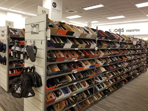 Department Store «Nordstrom Rack The Shops at Midtown Miami», reviews and photos, 3201 N Miami Ave, Miami, FL 33127, USA