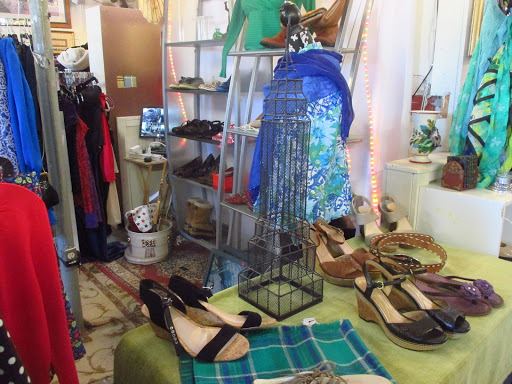 Thrift Store «Exeter Community Thrift Shop», reviews and photos, 96 Epping Rd, Exeter, NH 03833, USA