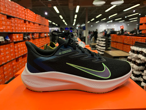 Clothing Store «Nike Factory Store», reviews and photos, 29300 Hempstead Rd #501, Cypress, TX 77433, USA