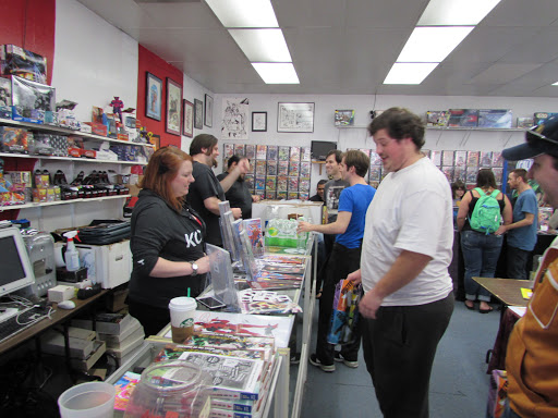 Comic Book Store «Comics & Collectibles», reviews and photos, 1904 Fruitridge Rd, Sacramento, CA 95822, USA