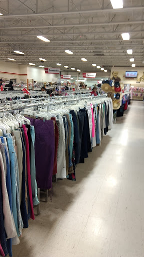 Thrift Store «ARC Thrift Stores», reviews and photos, 6791 W Colfax Ave, Denver, CO 80214, USA