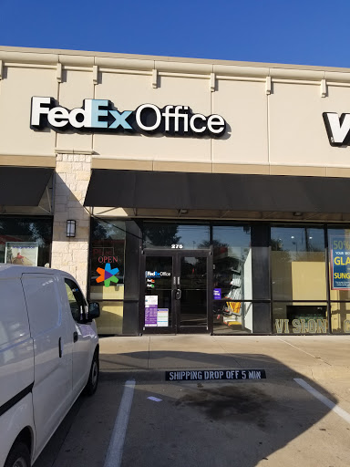 Print Shop «FedEx Office Print & Ship Center», reviews and photos, 425 E Pleasant Run Rd #275, Cedar Hill, TX 75104, USA