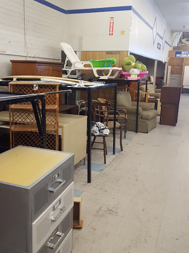 Thrift Store «Sav-Mor Discount», reviews and photos, 1725 W Orangethorpe Ave, Fullerton, CA 92833, USA