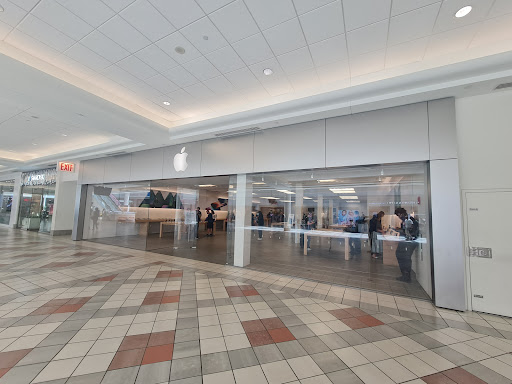Shopping Mall «South Shore Plaza», reviews and photos, 250 Granite St, Braintree, MA 02184, USA