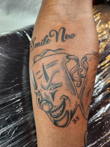 Explore tattoo ideas for cosmetologist, creative tattoo ideas in Spartanburg, available at Lucky Dice Tattoo Shop Spartanburg