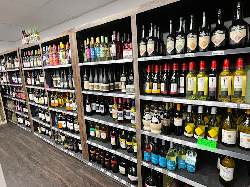 Liquor Store «Penn-Mar Liquors», reviews and photos, 5202 Francis Scott Key Hwy, Taneytown, MD 21787, USA