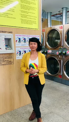 Meadows Laundromat - Laundry service