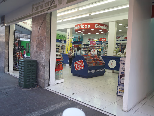 Información y opiniones sobre Farmacias Familiares Santa Monica de Guadalajara, Jalisco, México