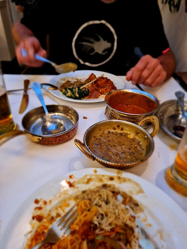 Royal Gurkha Nepalese and Indian Restaurant in Bedford - Restaurant