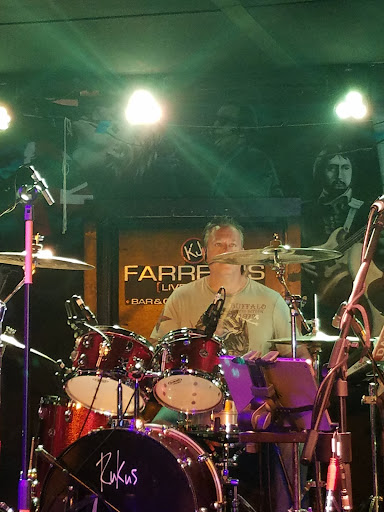 Bar & Grill «KJ Farrells Bar and Grill», reviews and photos, 242 Pettit Ave, Bellmore, NY 11710, USA