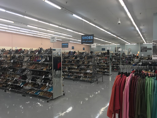 Outlet Store «Opitz Outlet», reviews and photos, 17575 MN-7, Minnetonka, MN 55345, USA