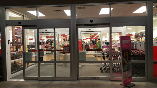 Department Store «T.J. Maxx», reviews and photos, 1300 Shingle Creek Xing, Brooklyn Center, MN 55430, USA