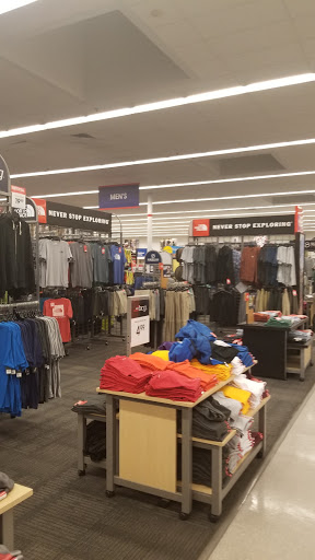 Sporting Goods Store «Academy Sports + Outdoors», reviews and photos, 710 Skyland Blvd, Tuscaloosa, AL 35405, USA
