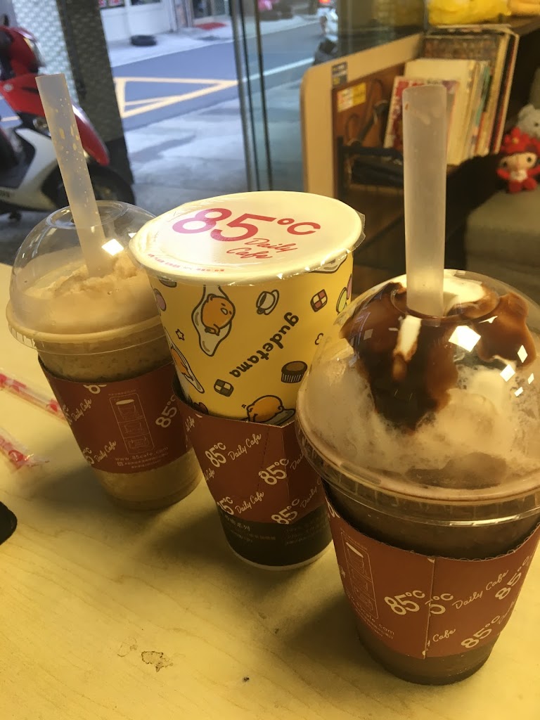 85度 C咖啡蛋糕飲料麵包-竹東長春店 的照片