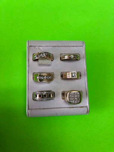 Pawn Shop «International Pawn & Jewelry», reviews and photos, 1725 N Alafaya Trail, Orlando, FL 32826, USA