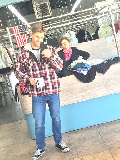 Dry Cleaner «Luigi Village Cleaners», reviews and photos, 4011 S Buffalo Dr # 108, Las Vegas, NV 89147, USA