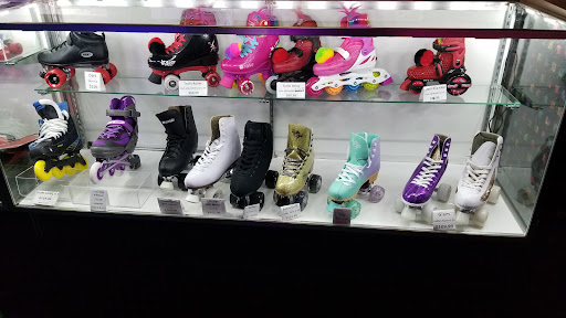 Roller Skating Rink «Magic Wheels Skating Center», reviews and photos, 1671 Fort Campbell Blvd, Clarksville, TN 37042, USA