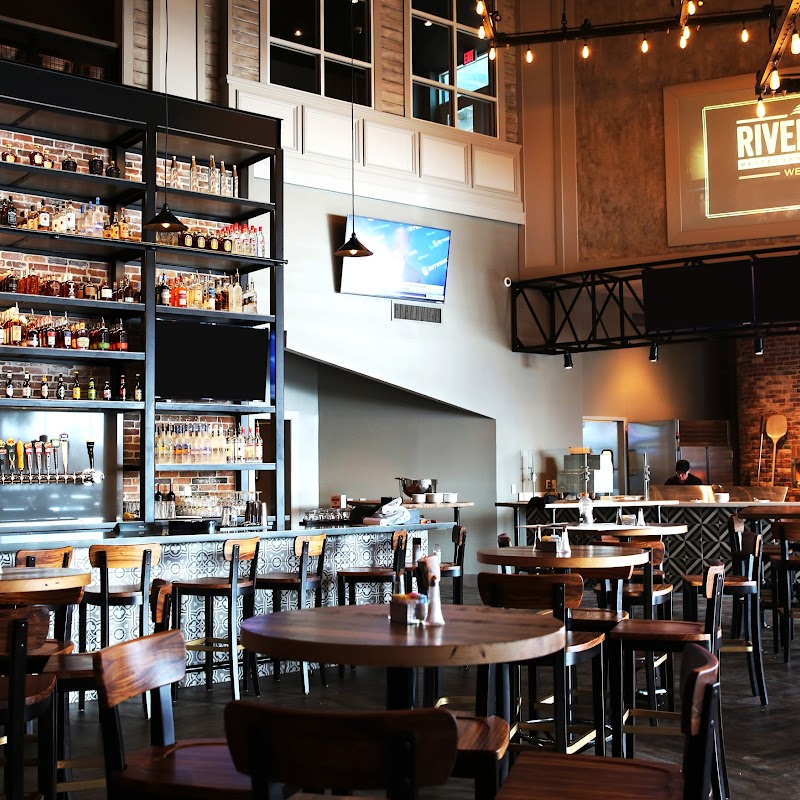 Riverview Restaurant & Brewhouse