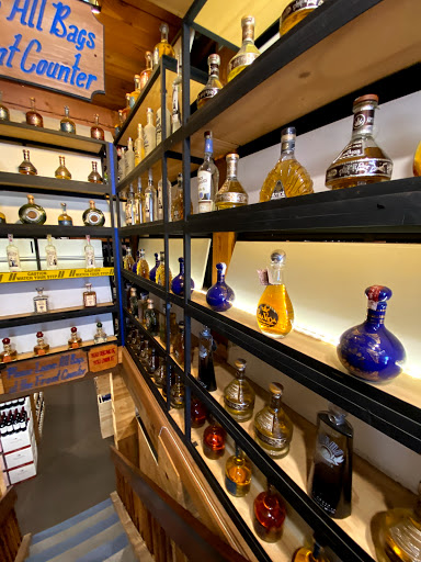 Wine Store «Wine Bank», reviews and photos, 363 5th Ave # 100, San Diego, CA 92101, USA