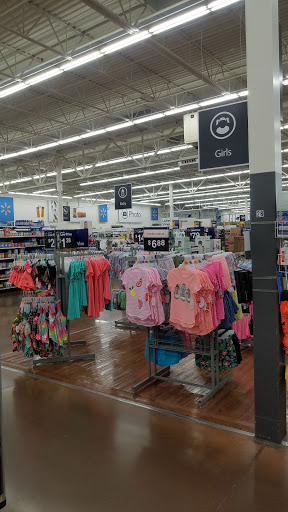 Department Store «Walmart Supercenter», reviews and photos, 2988 Burkesville Rd, Columbia, KY 42728, USA