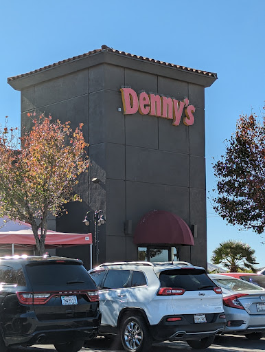 Dennys image