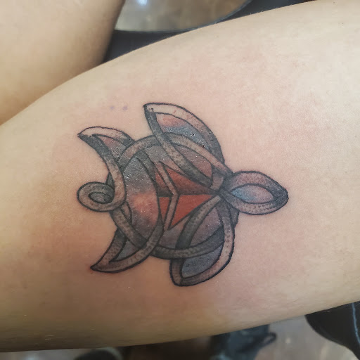 Tattoo Shop «Area 54 Tattoos», reviews and photos, 101 Crossings E # 6, Peachtree City, GA 30269, USA