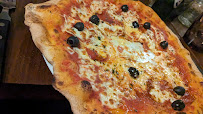 Pizza du Restaurant italien Pizzeria Il gallo rosso à Paris - n°9